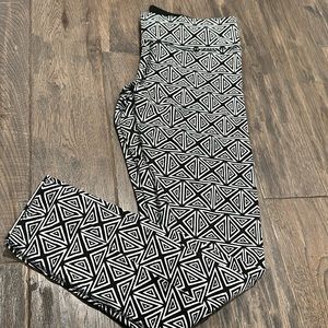VS PINK geometric print Yoga Pants